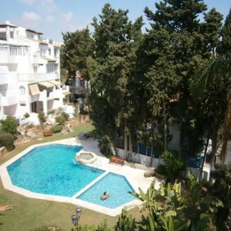 Luxhome Carihuela Apartamento *