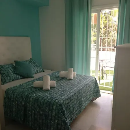 Luxhome Carihuela Apartment *